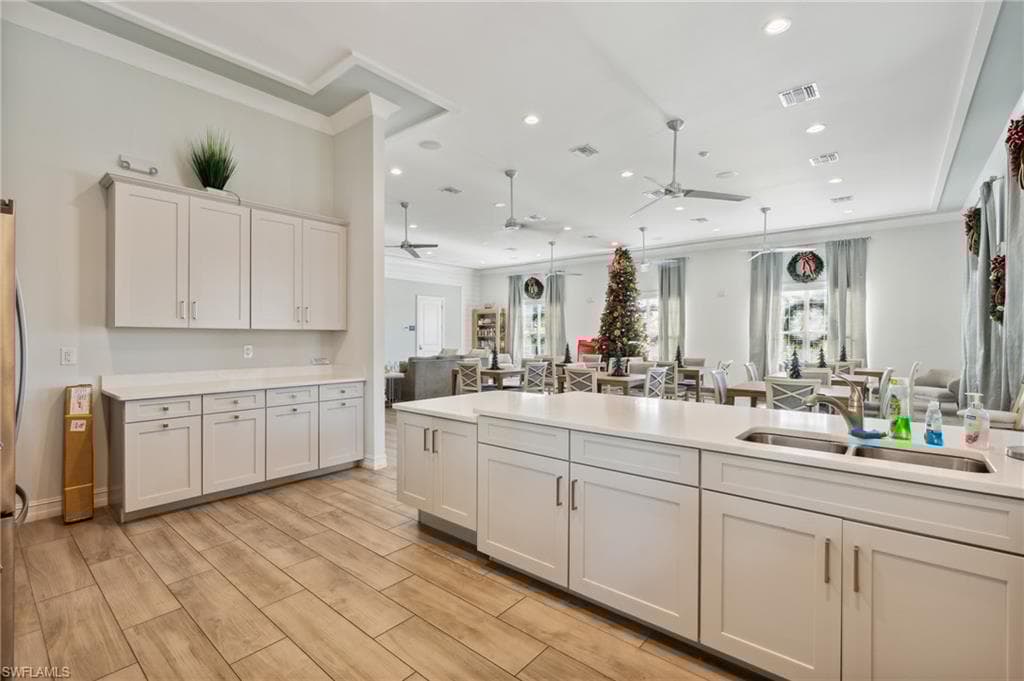 28255 Captiva Shell Loop, Bonita Springs, FL 34135-9