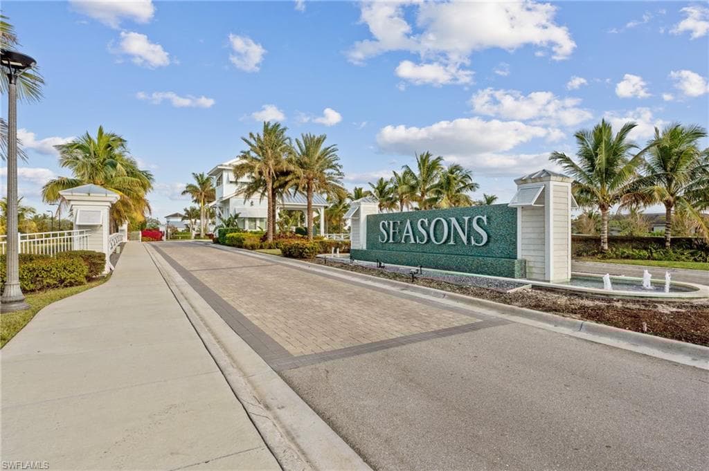 28255 Captiva Shell Loop, Bonita Springs, FL 34135-43