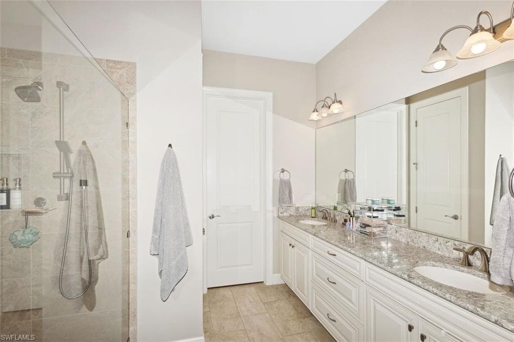 10234 Coconut Rd, Estero, FL 34135-25