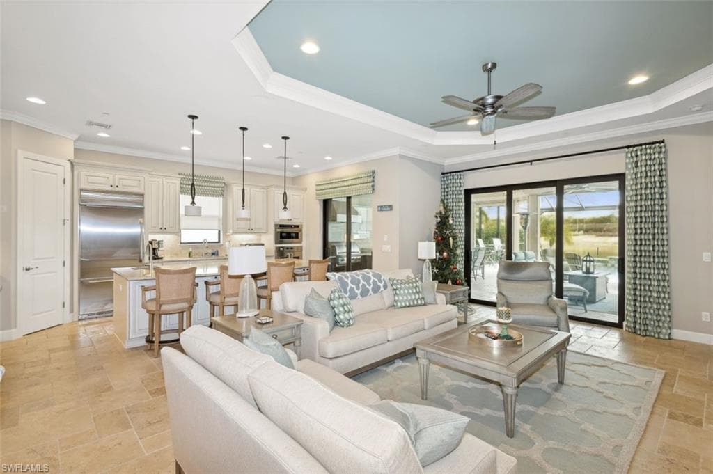 10234 Coconut Rd, Estero, FL 34135-7