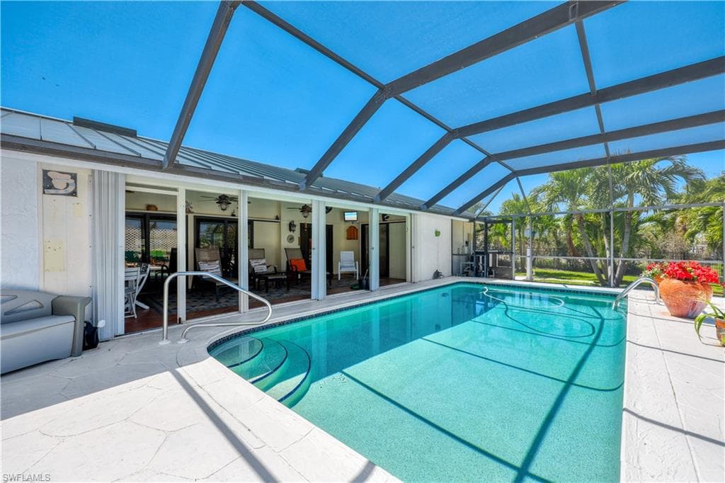 203 6th St W, Bonita Springs, FL 34134-31