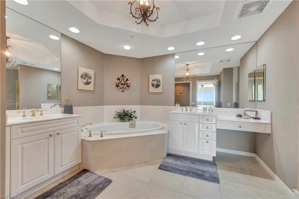 445 Cove Tower Dr 702, Naples, FL 34110-26