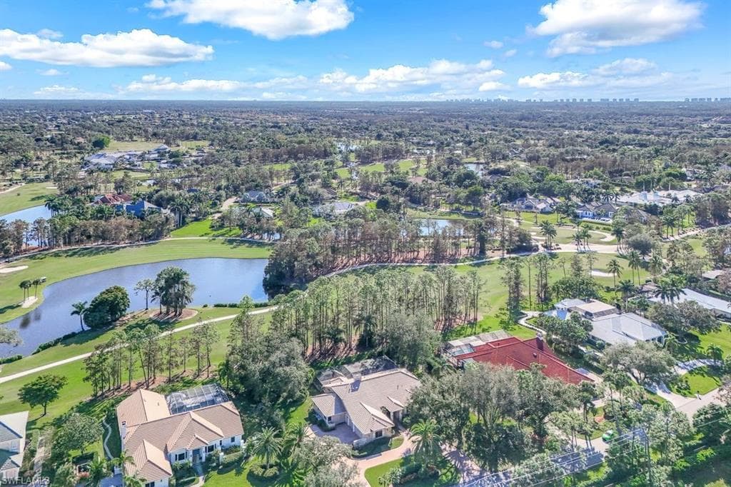 4556 Pond Apple Dr N, Naples, FL 34119-4