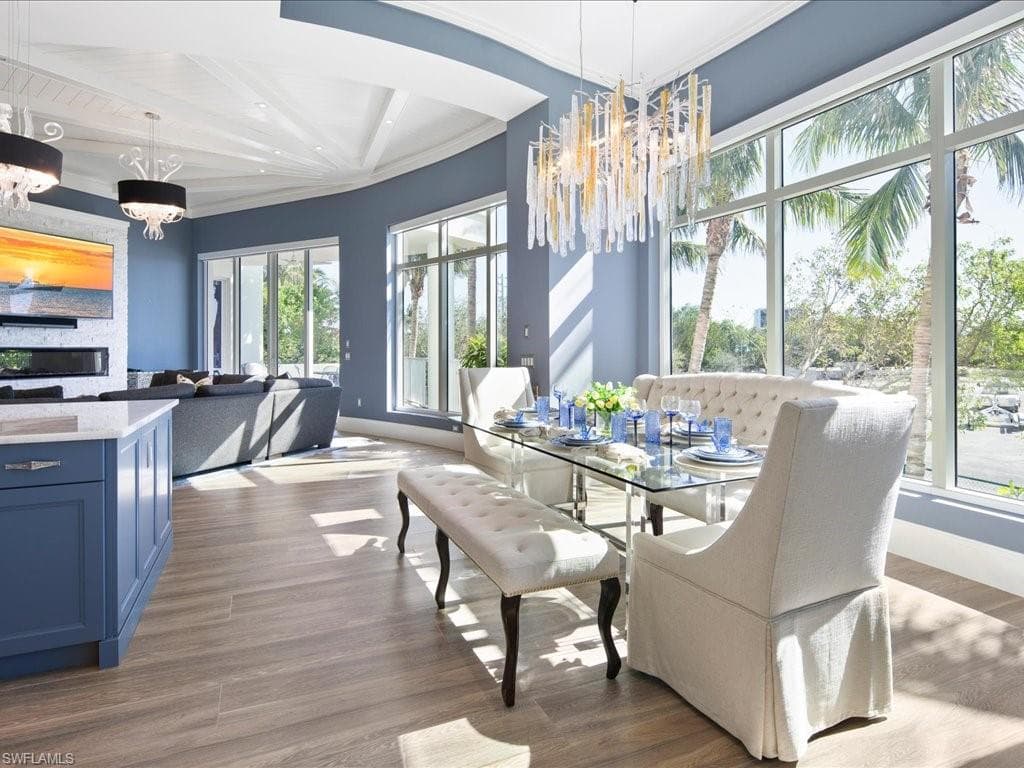 13665 Vanderbilt Dr 201, Naples, FL 34110-10