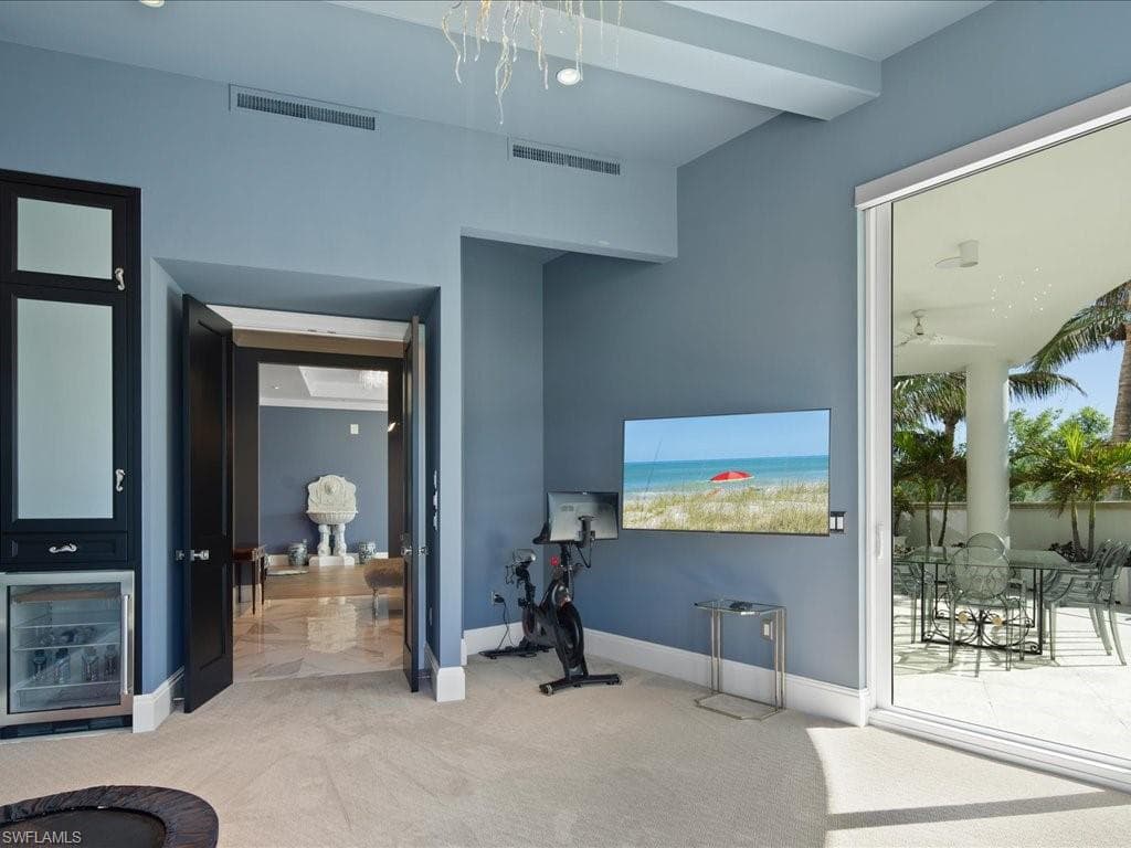 13665 Vanderbilt Dr 201, Naples, FL 34110-23