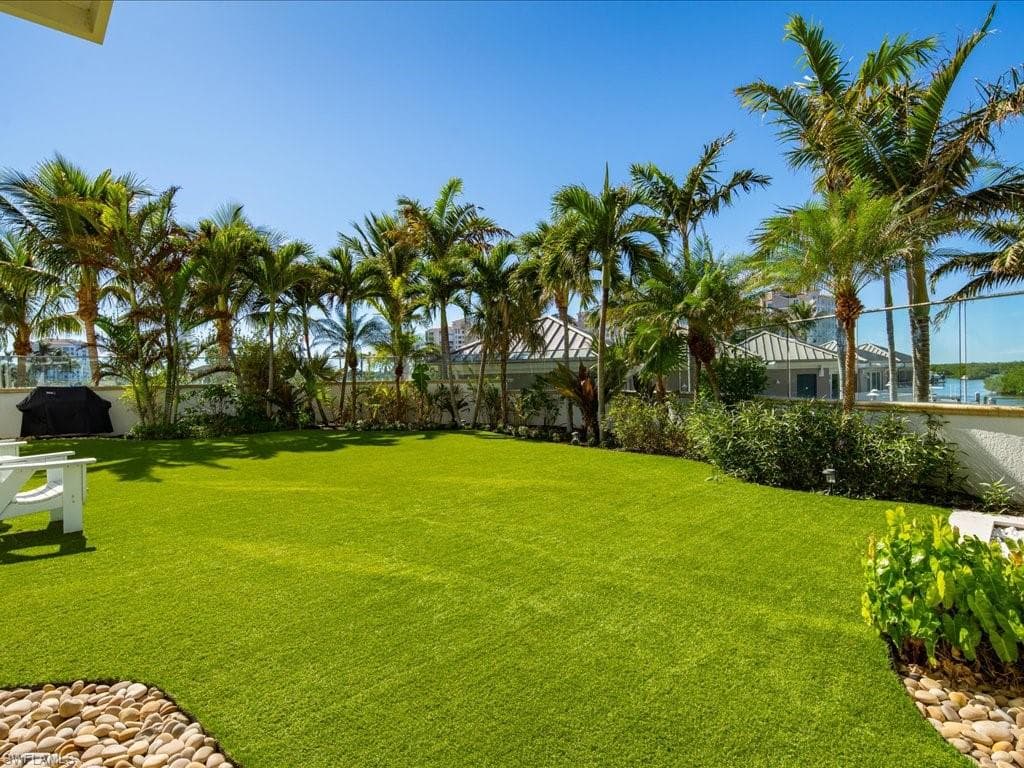 13665 Vanderbilt Dr 201, Naples, FL 34110-34