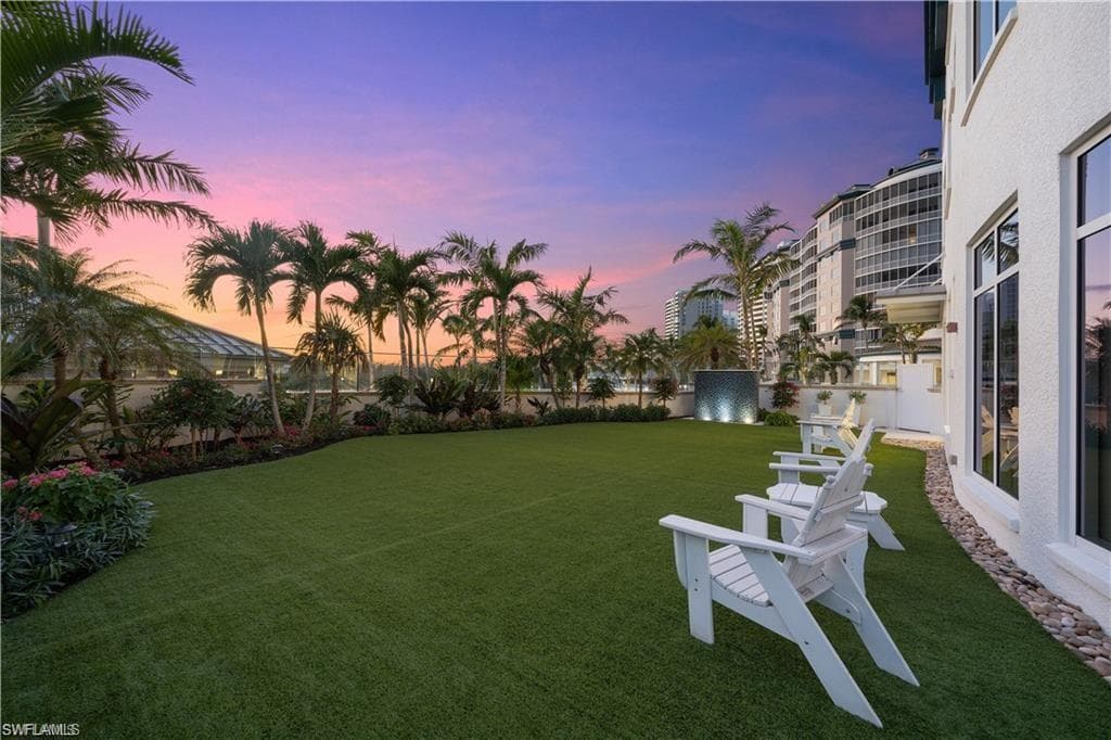 13665 Vanderbilt Dr 201, Naples, FL 34110-43