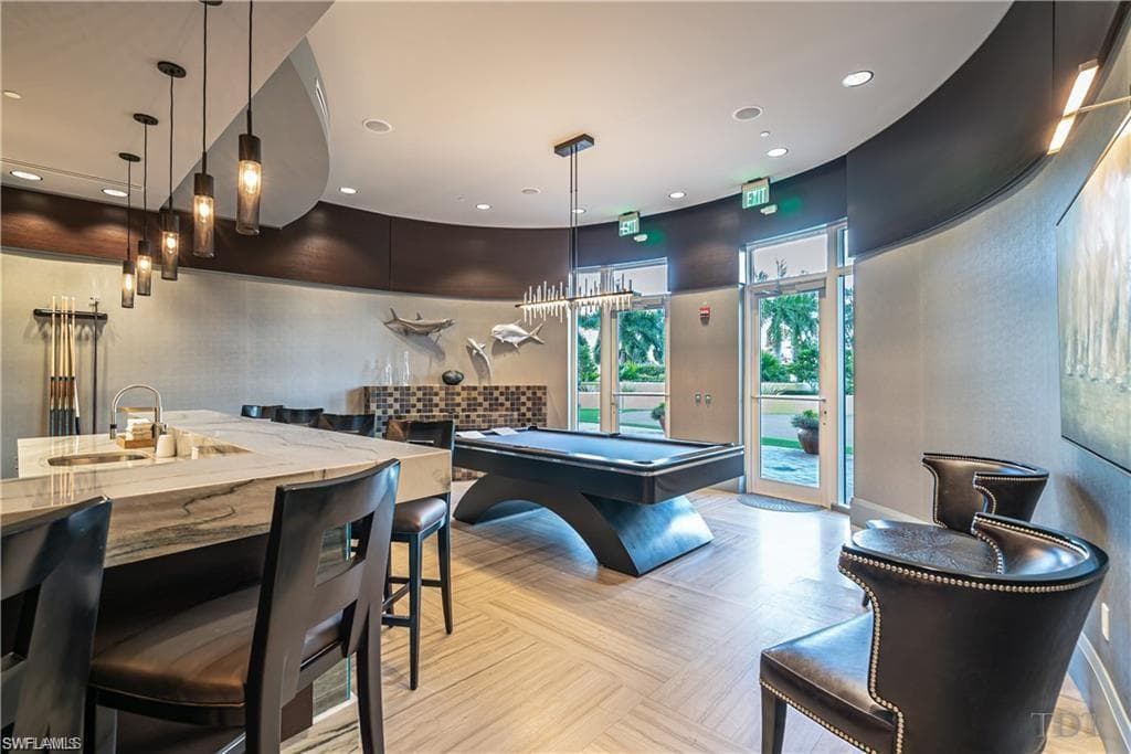 13665 Vanderbilt Dr 201, Naples, FL 34110-49