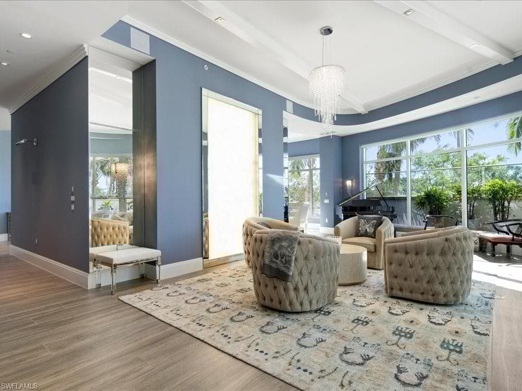 13665 Vanderbilt Dr 201, Naples, FL 34110-8
