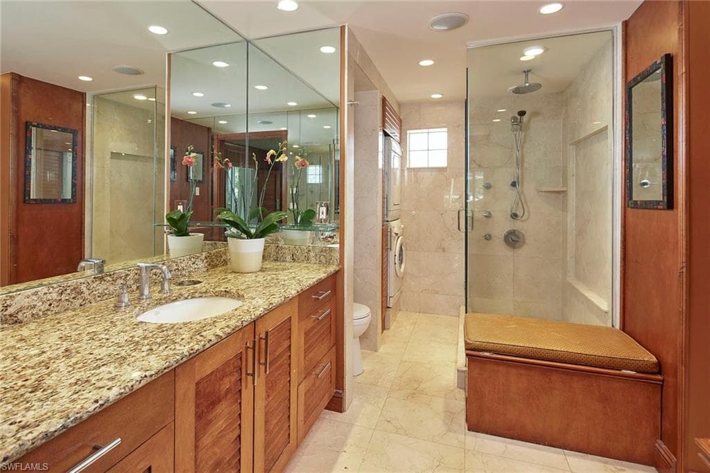 1336 Crayton Rd 2, Naples, FL 34102-10