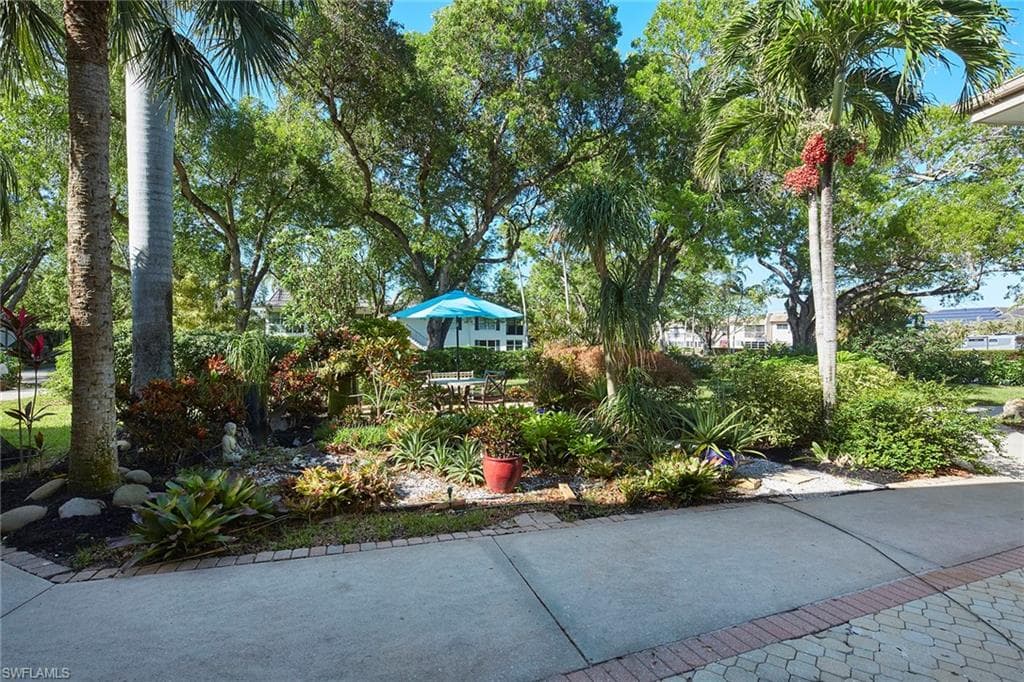 1336 Crayton Rd 2, Naples, FL 34102-14