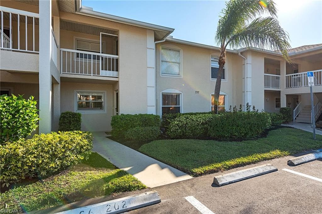737 Landover Ct 102, Naples, FL 34104-21