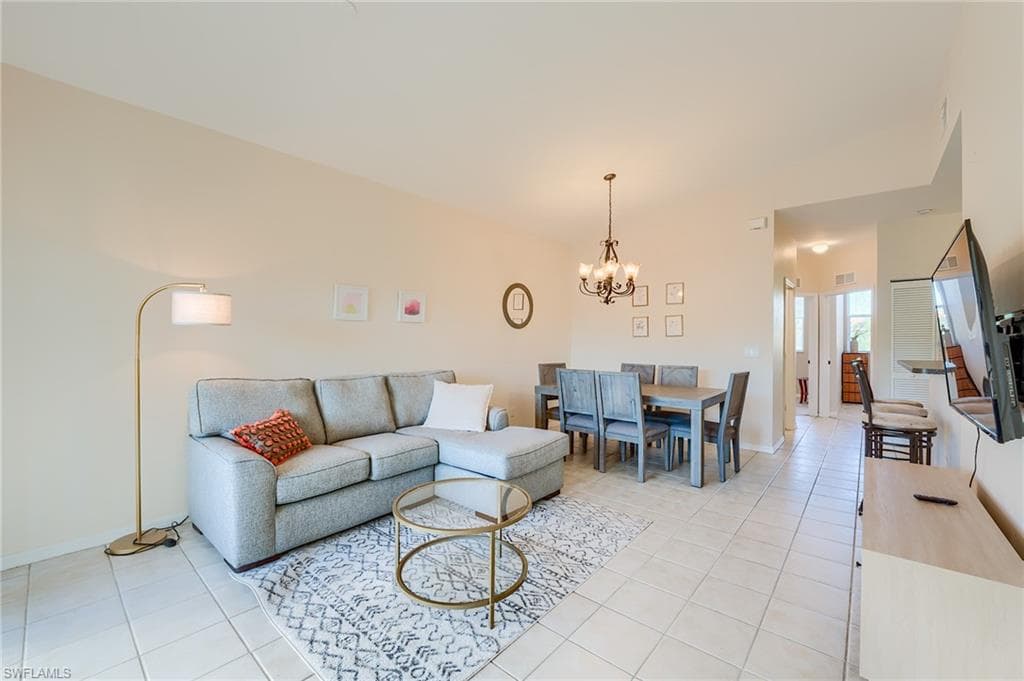 4241 Bellasol Cir 1922, Fort Myers, FL 33916-15