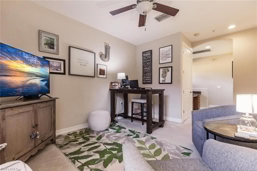 9153 Chula Vista St 13204, Naples, FL 34113-25