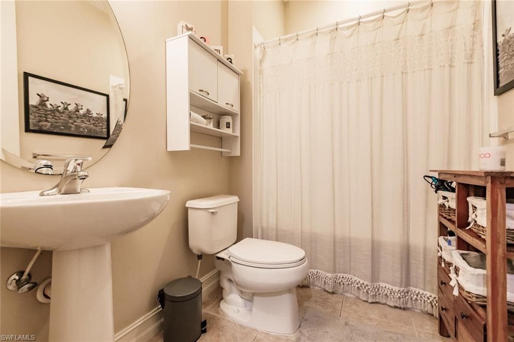 9153 Chula Vista St 13204, Naples, FL 34113-30