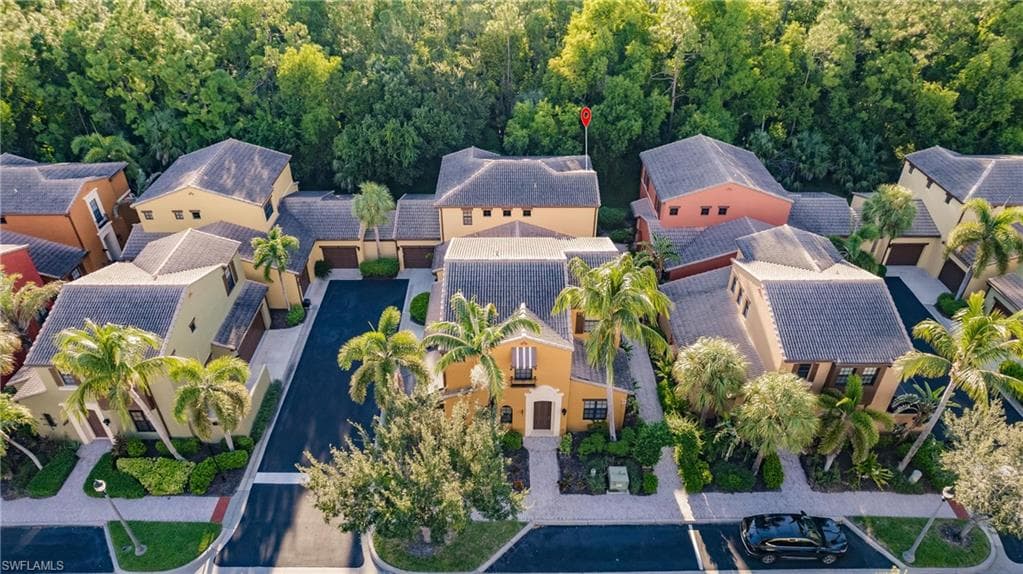 9153 Chula Vista St 13204, Naples, FL 34113-36