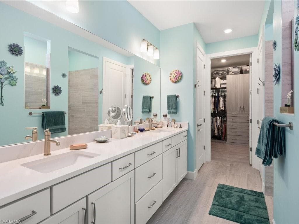 1778 Terreno Blvd, Naples, FL 34120-21
