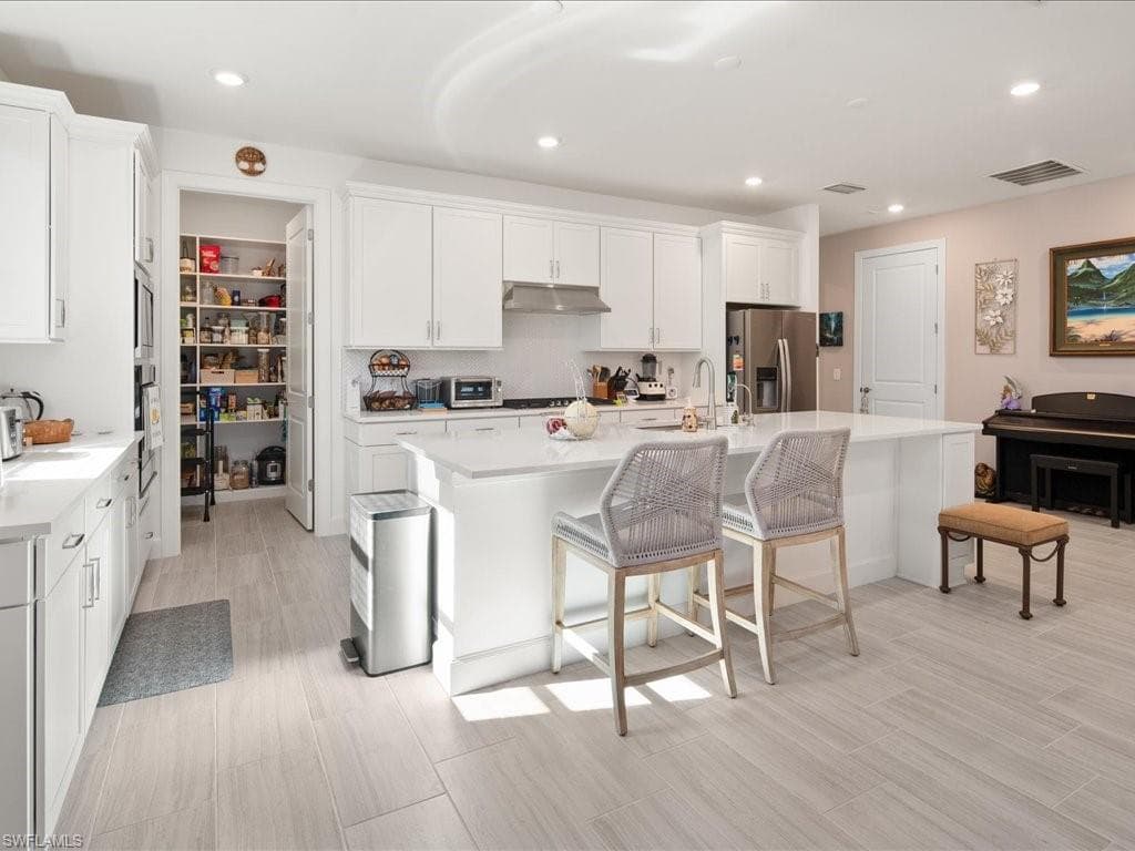 1778 Terreno Blvd, Naples, FL 34120-8