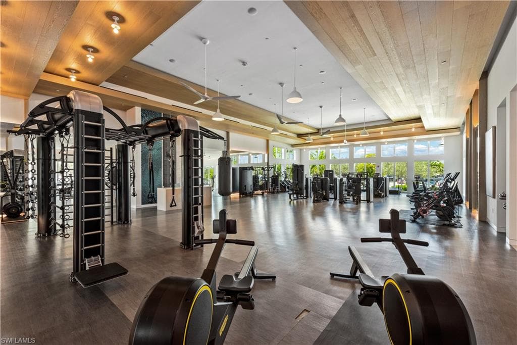 13915 Old Coast Rd 301, Naples, FL 34110-41