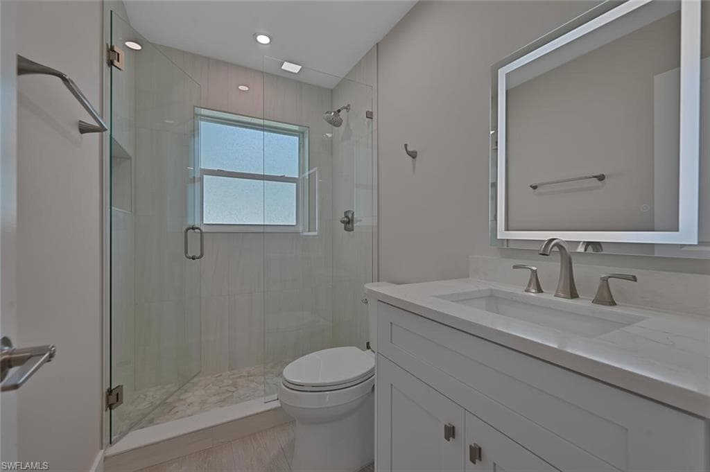 1023 Illinois Dr, Naples, FL 34103-11