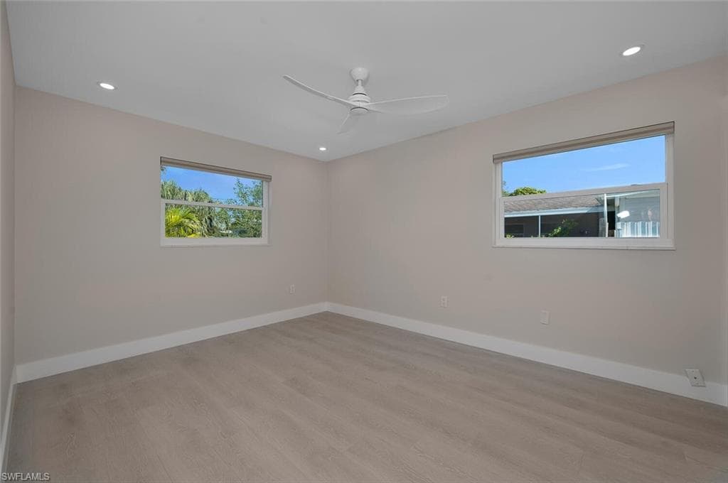 1023 Illinois Dr, Naples, FL 34103-8