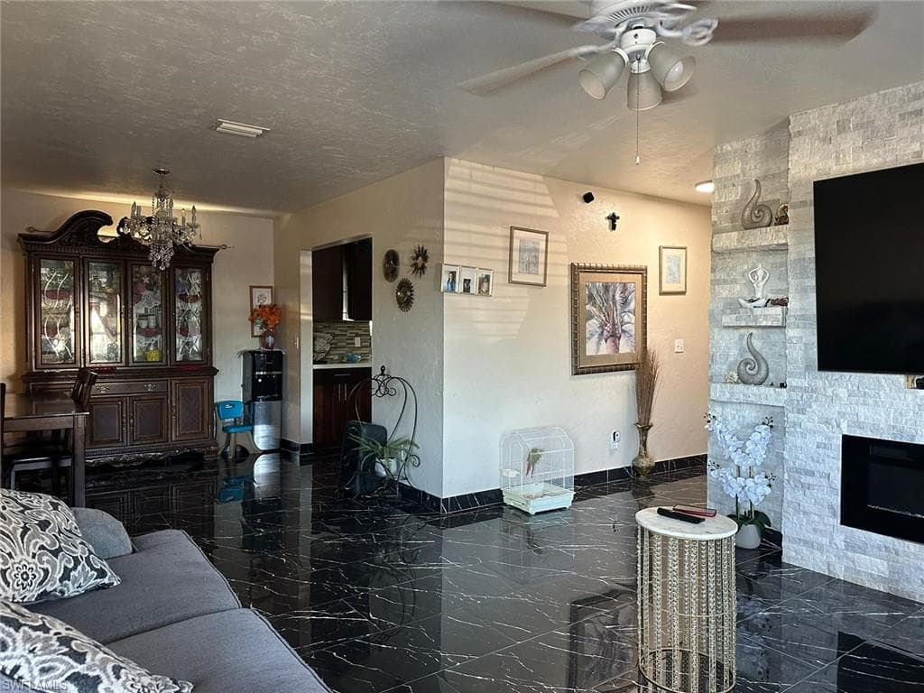 1003 Joel Blvd, Lehigh Acres, FL 33936-3
