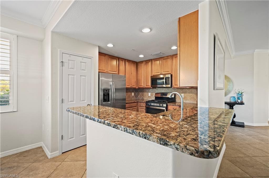 3159 Serena Ln 102, Naples, FL 34114-14