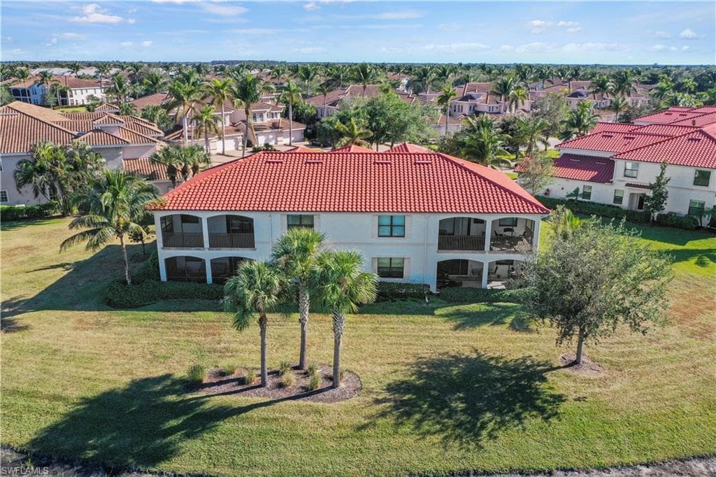 3159 Serena Ln 102, Naples, FL 34114-29