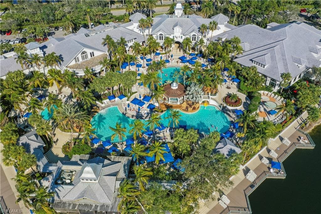 3159 Serena Ln 102, Naples, FL 34114-36
