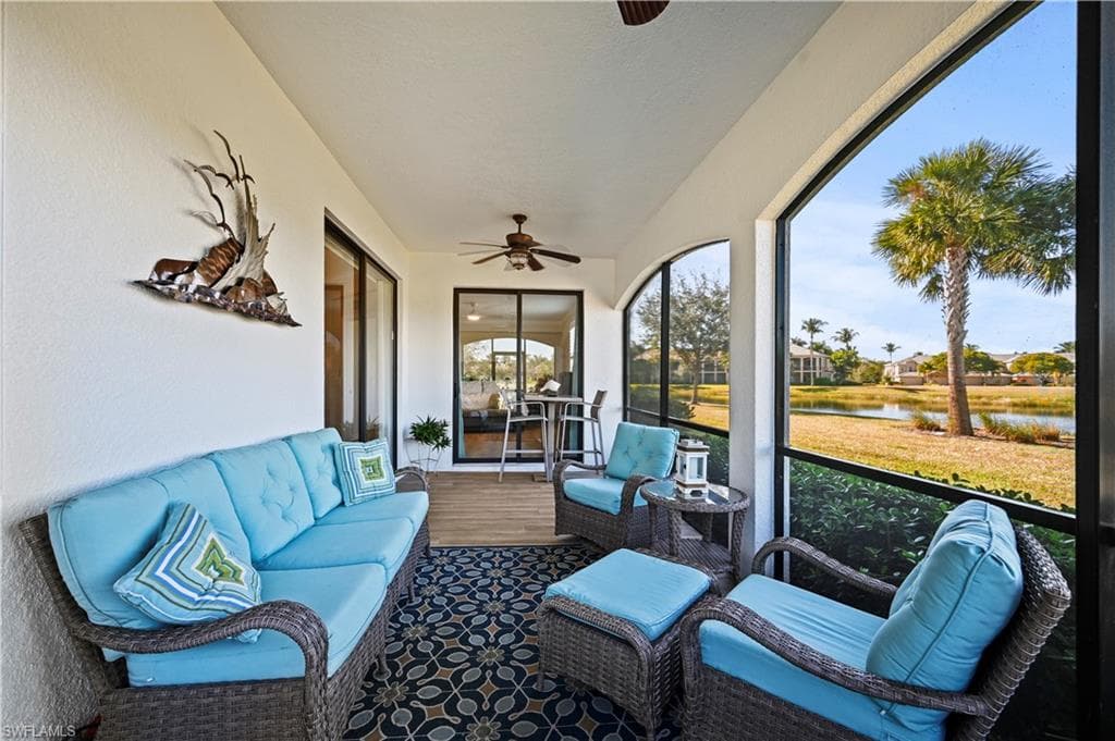 3159 Serena Ln 102, Naples, FL 34114-3