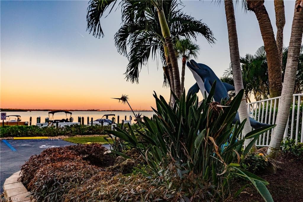 1085 Bald Eagle Dr B205, Marco Island, FL 34145-30