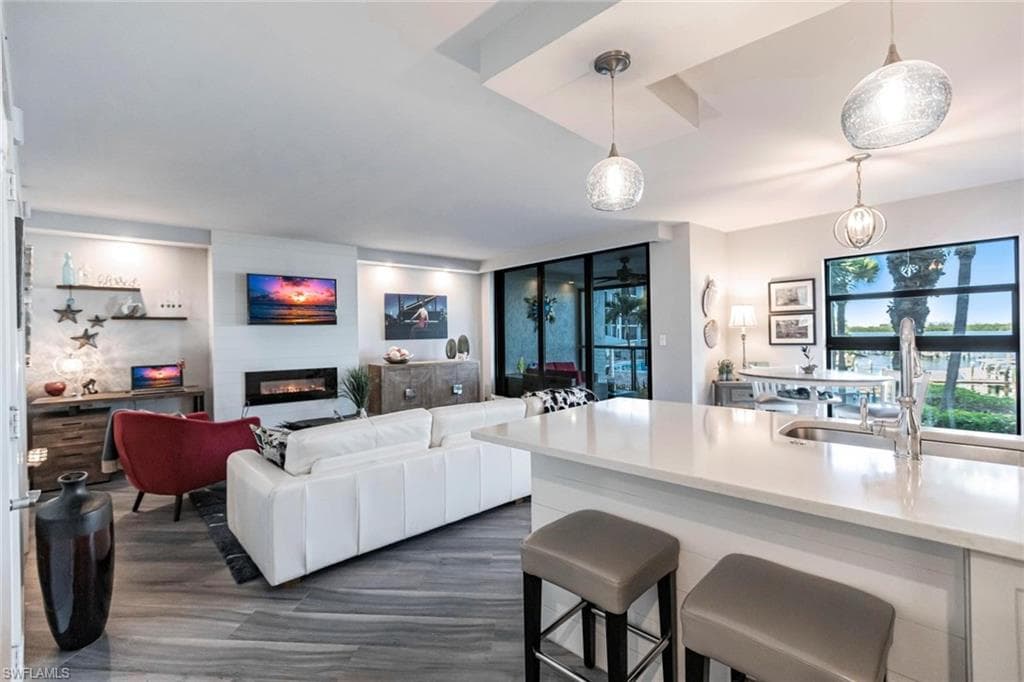 1085 Bald Eagle Dr B205, Marco Island, FL 34145-4
