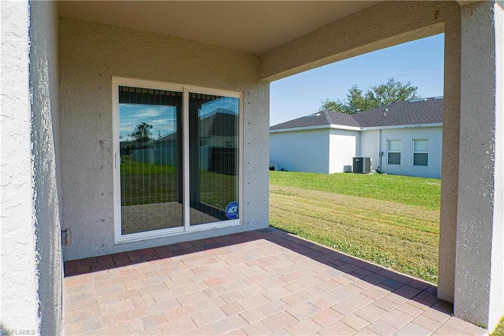 226 4th Ter, Cape Coral, FL 33993-13