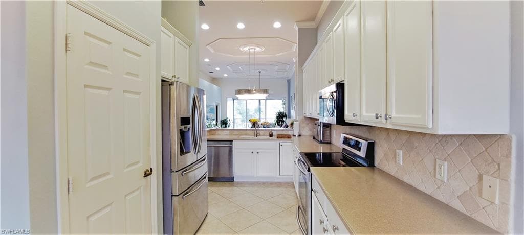 11041 Corsia Trieste Way 205, Bonita Springs, FL 34135-9