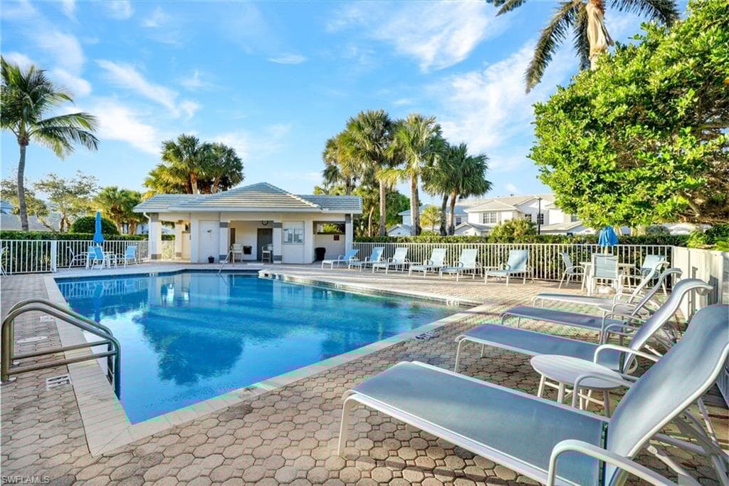 8340 Whisper Trace Way F105, Naples, FL 34114-24