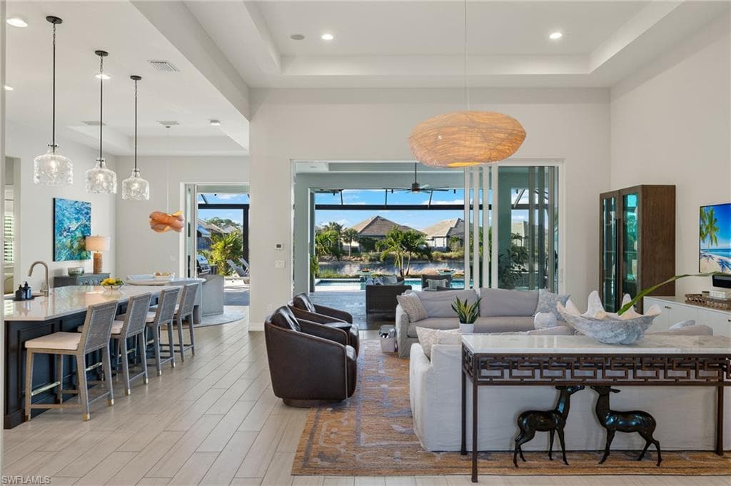 6233 Union Island Way, Naples, FL 34113-4