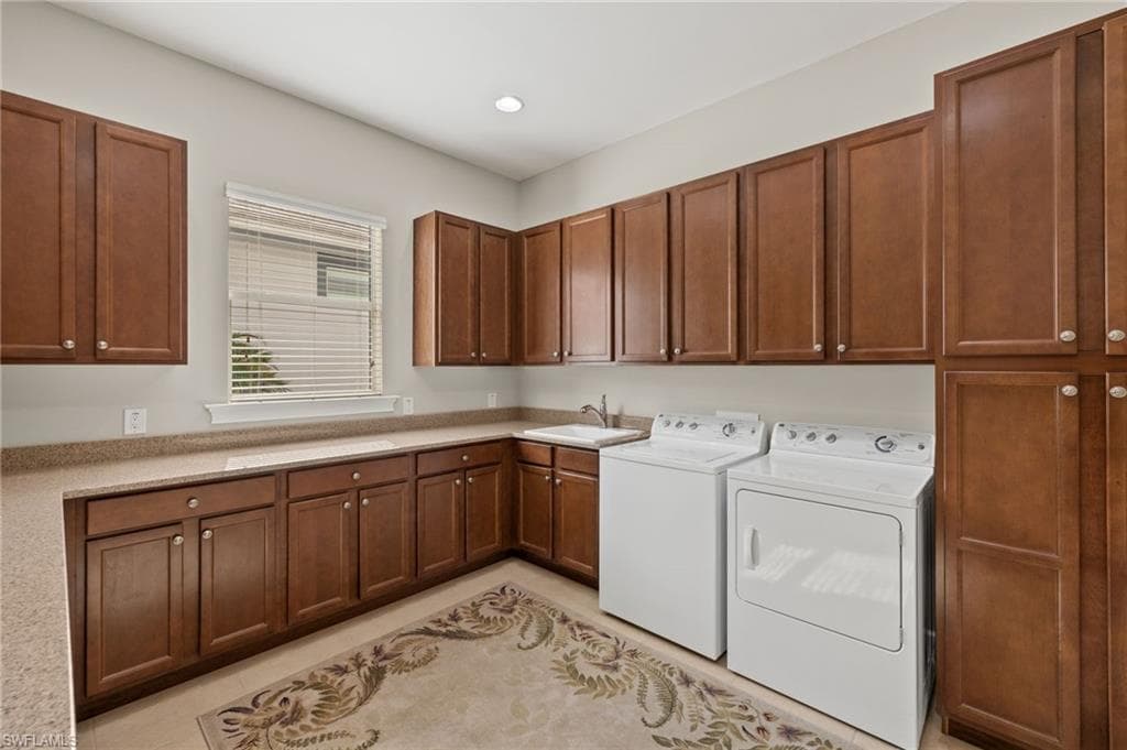 4926 Andros Dr, Naples, FL 34113-28