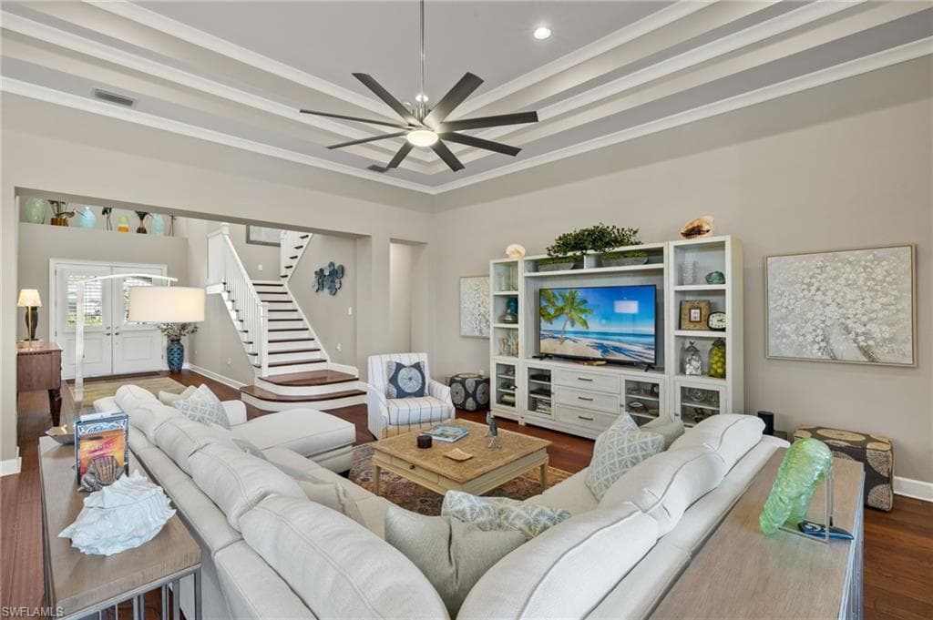 4926 Andros Dr, Naples, FL 34113-4