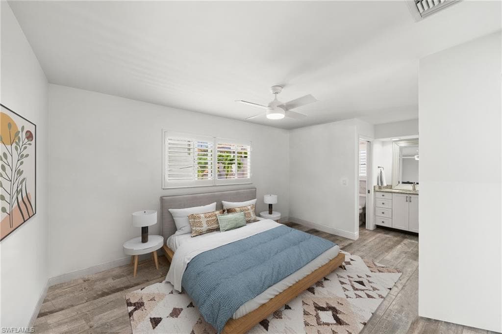 185 4th St S 2, Naples, FL 34102-28