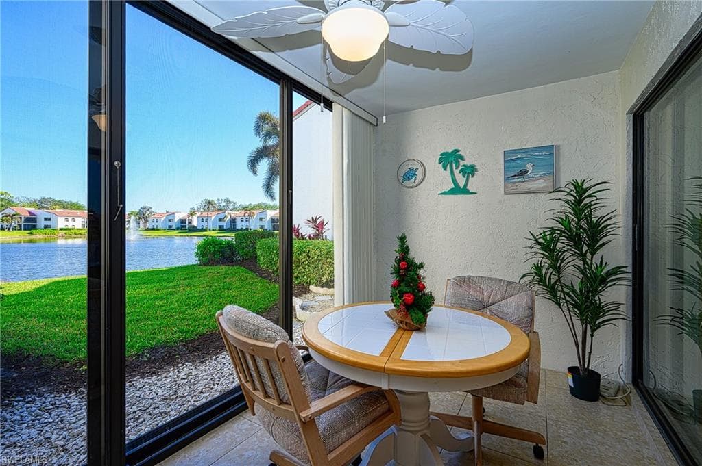 595 Beachwalk Cir M103, Naples, FL 34108-4