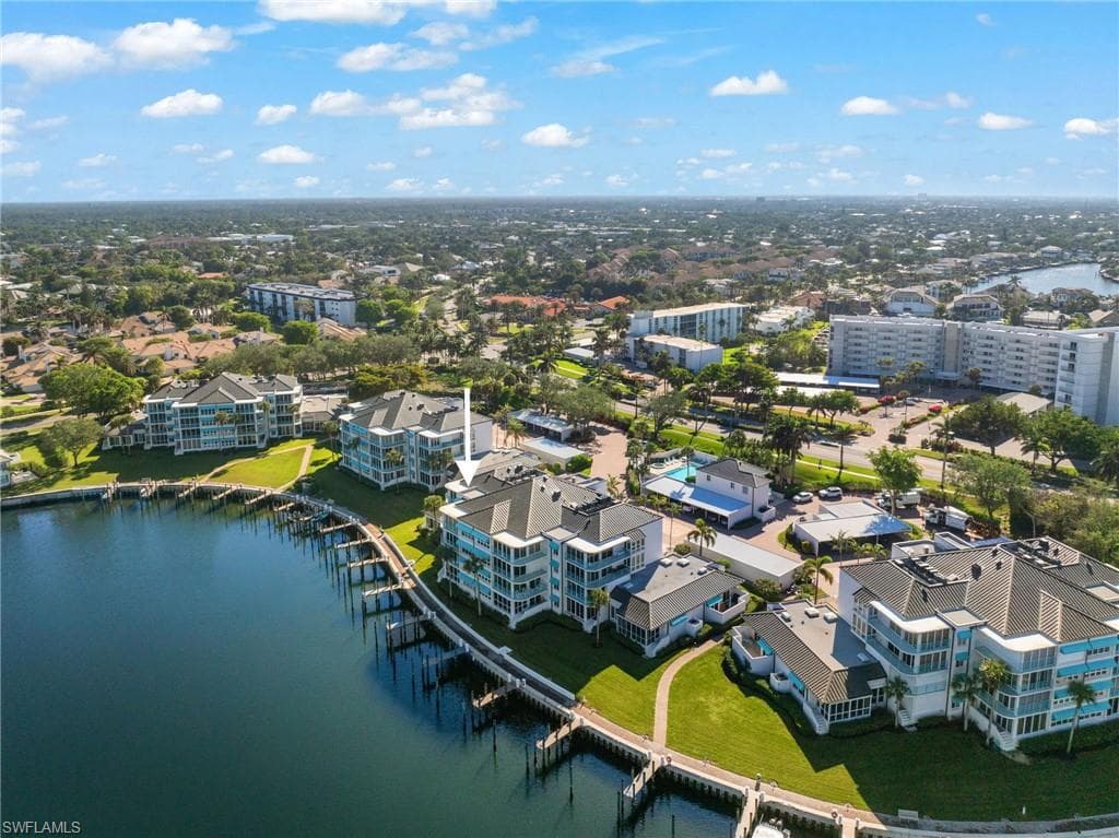 255 Park Shore Dr 3-341, Naples, FL 34103-9