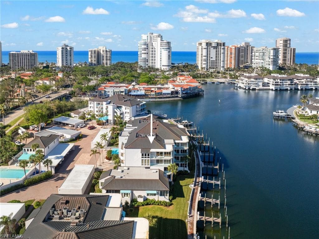 255 Park Shore Dr 3-341, Naples, FL 34103-14