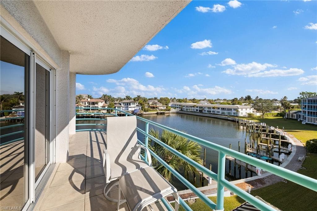 255 Park Shore Dr 3-341, Naples, FL 34103-27