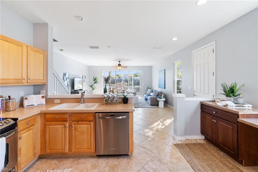 15788 Marcello Cir 181, Naples, FL 34110-20