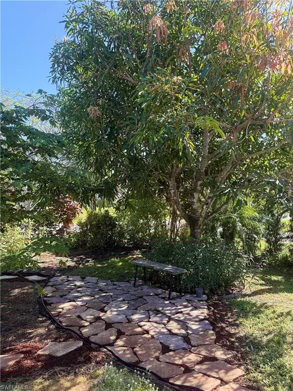 119 Flame Vine Dr, Naples, FL 34110-28