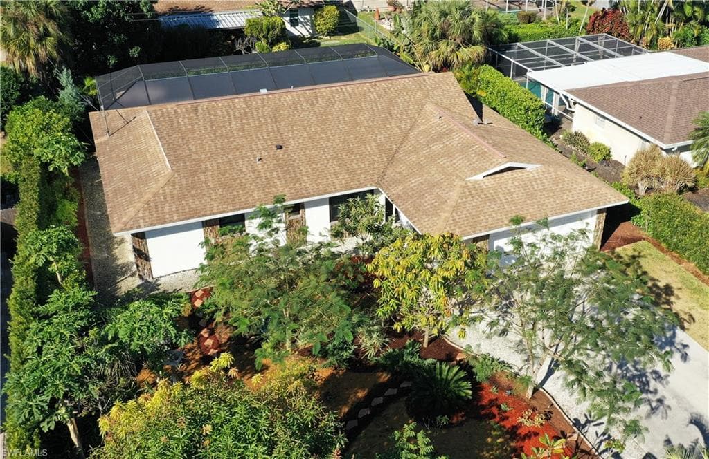 119 Flame Vine Dr, Naples, FL 34110-4
