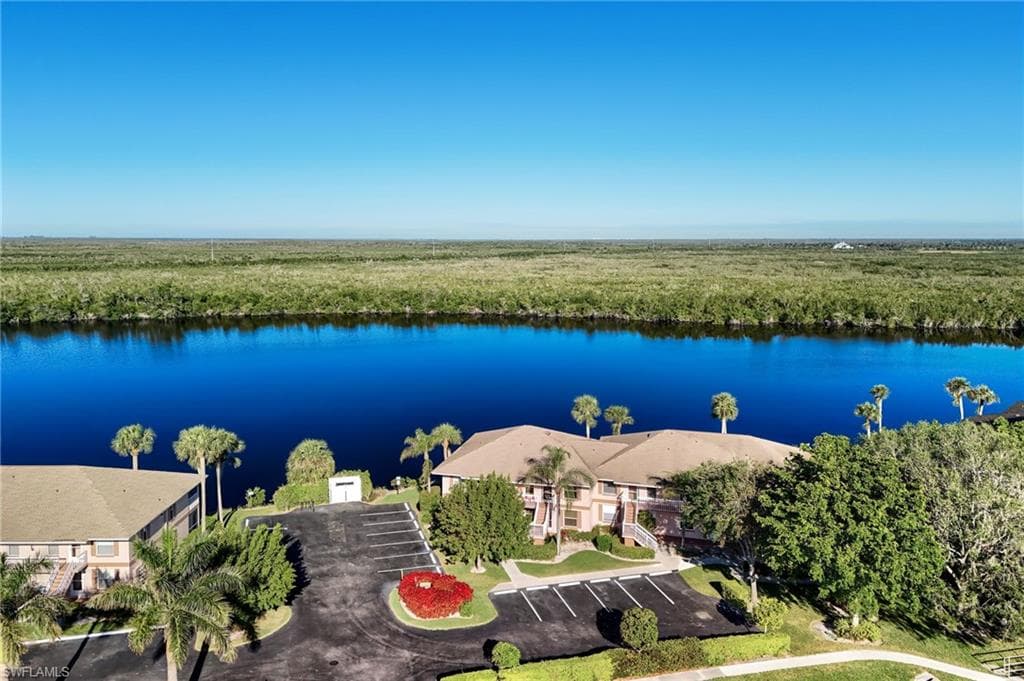 1045 Mainsail Dr 412, Naples, FL 34114-22