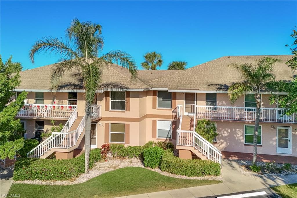 1045 Mainsail Dr 412, Naples, FL 34114-6