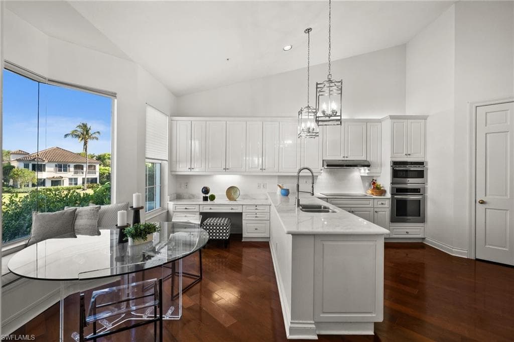 156 Colonade Cir 1107, Naples, FL 34103-12