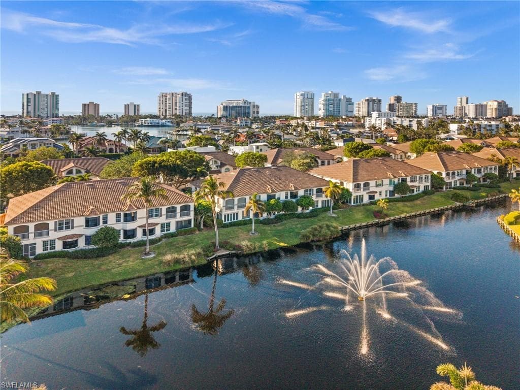 156 Colonade Cir 1107, Naples, FL 34103-22